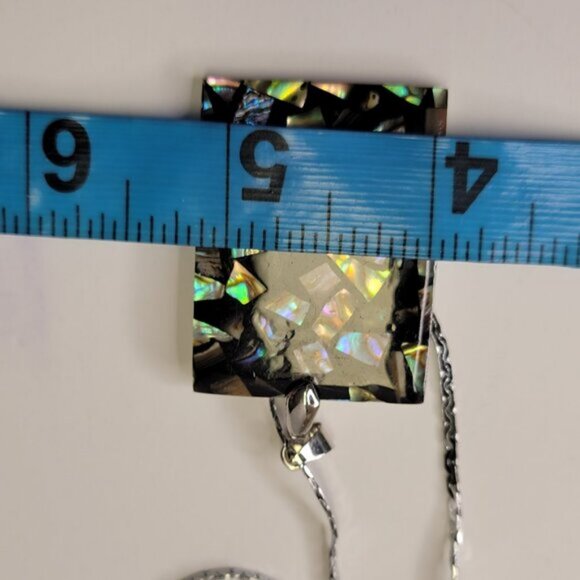 Genuine Abalone Shell Pendant Necklace Rectangular Abalone Pendant Short Chain - Picture 5 of 5